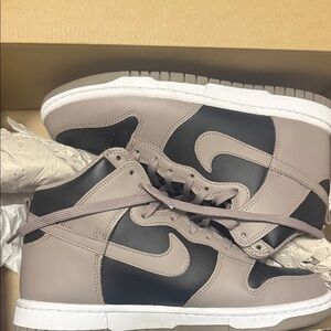Nike High-Top Sneakers in Taupe and Black